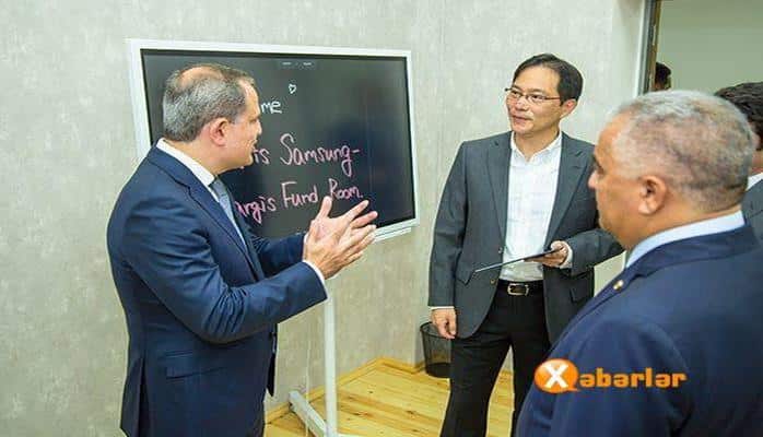 Quba məktəbində interaktiv sinif otağı istifadəyə verilib