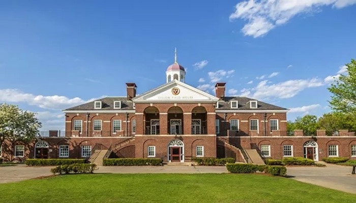 Harvard professoru Çindəki işləri barədə yalan məlumat verməkdə ittiham olunur