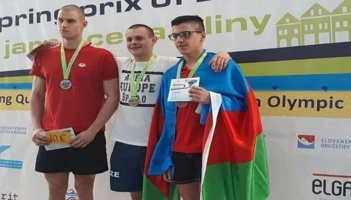 Еще один пловец-паралимпиец принес Азербайджану медаль
