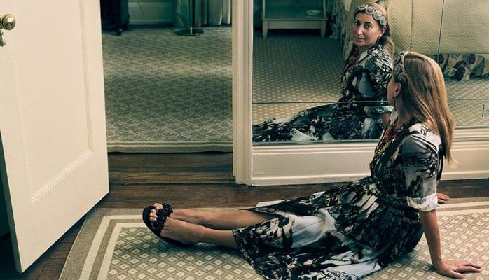 Rahibə kimi geyinməyi sevən modelyer – Planetin ən varlı qadınlarından biri