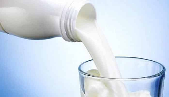 Ученые рассказали о пользе употребления молока для взрослых