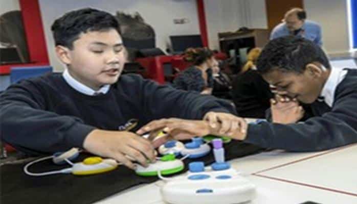 “Microsoft” zəif görmə qabiliyyətli uşaqlar üçün proqramlaşdırma dili yaradıb