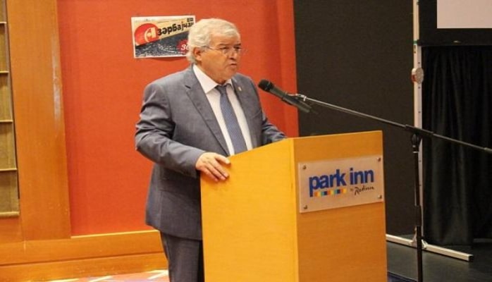 Rüstəmxanlı “Azərbaycan”dan danışdı: Vəzirov dedi ki...