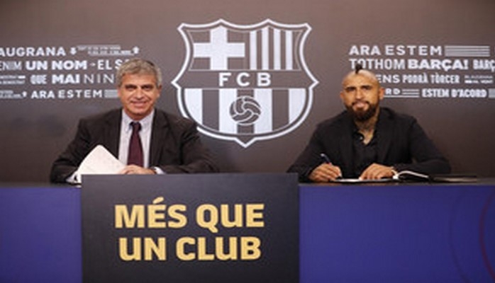 "Barselona" çilili futbolçu ilə 3 illik müqavilə imzalayıb