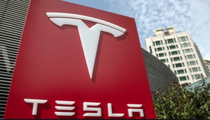 Tesla возобновляет работу