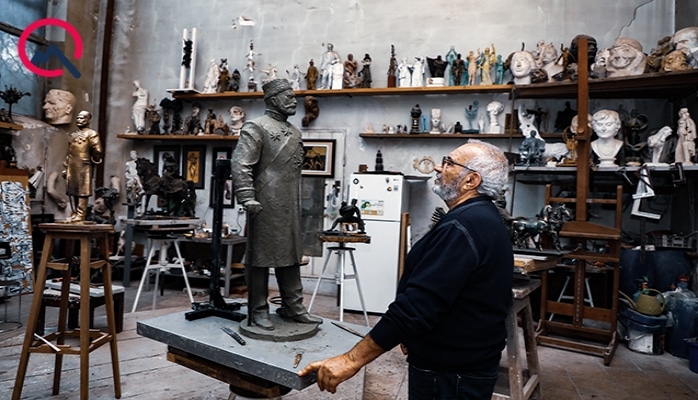 Hacı Zeynalabdin Tağıyevin heykəli belə hazırlanır
