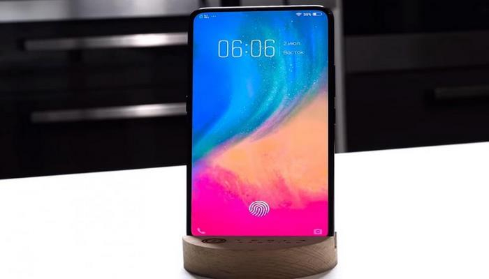 Смартфон Oppo с подэкранной камерой появится на рынке в 2020 году