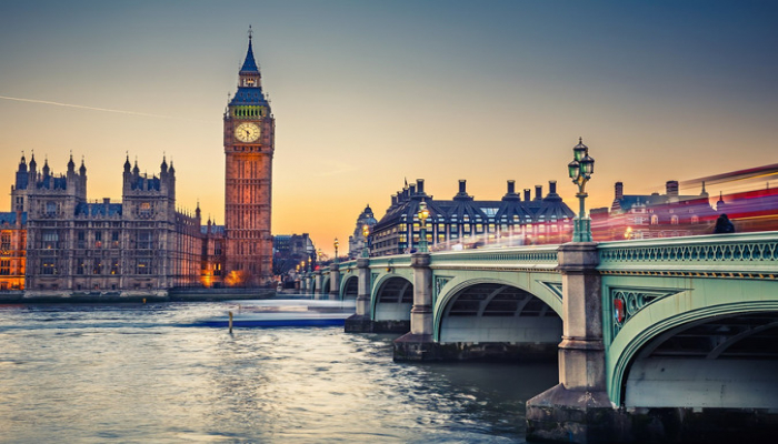 Londonda zibil konteynerindən məxfi sənədlər tapılıb