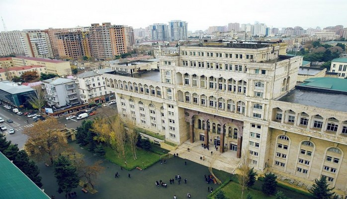 Азербайджанский медицинский университет стал лидером опроса «Лучший университет 2018 года»