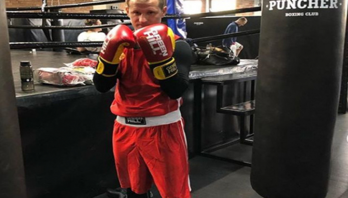 Azərbaycan əsilli keçmiş futbolçu boks döyüşünün videosu yayıldı