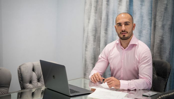 Amerikada uğur qazanan azərbaycanlı xeyriyyəçi: “Onları seçməmişəm, qarşıma çıxıblar”