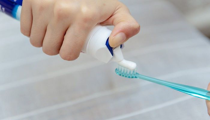 6 неожиданных лайфхаков с зубной пастой: об этом мало кто догадывается