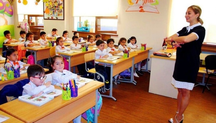 Valideynlərin nəzərinə: Birinci sinfə qəbul qaydaları açıqlandı