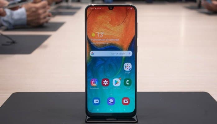 Samsung Galaxy A30:  özəllikləri