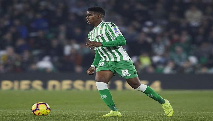 Messini təhqir edən futbolçu 7 ildən sonra üzr istədi