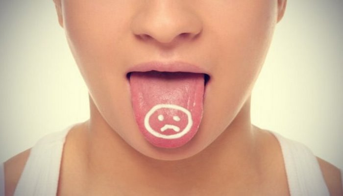 Ağızda quruluğun 7 səbəbi – Çıxış yolu