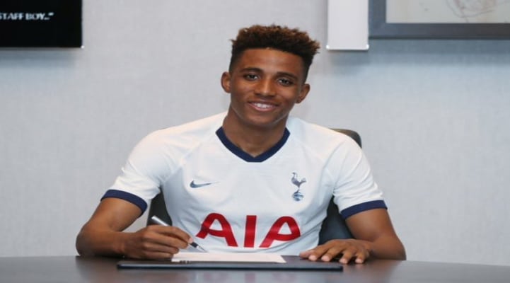 'Tottenhem' 'Benfika'nın futbolçusunu icarəyə götürüb