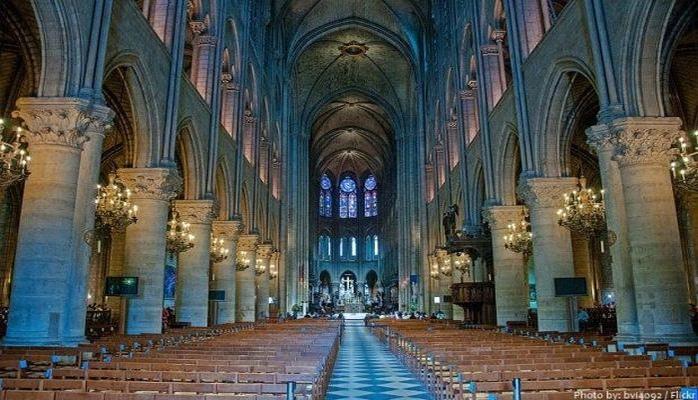 Parisin əzəmətli "xanımı" - Milyonlarla insanın xatirəsini külə çevirən "Ağıl Məbədi"nin sirli tarixi