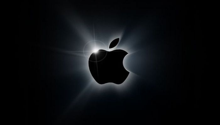 “Bloomberg”: “Apple” şirkəti payızda dörd fərqli smartfon təqdim etmək istəyir