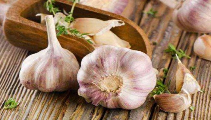 Bu xəstəliyi olanlar hər gün sarımsaq yeməlidir