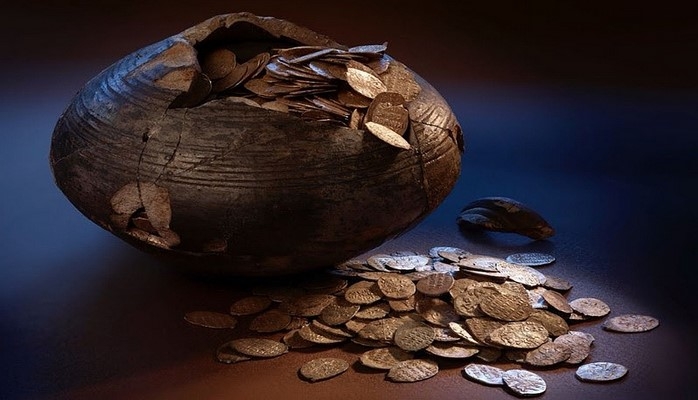 В Подмосковье найдена кубышка с 400-летним кладом