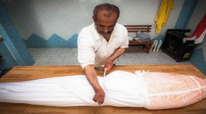 “Meyit o yerdə yuyulmalıdır ki, hörməti oradan getməsin” - İlahiyyatçı