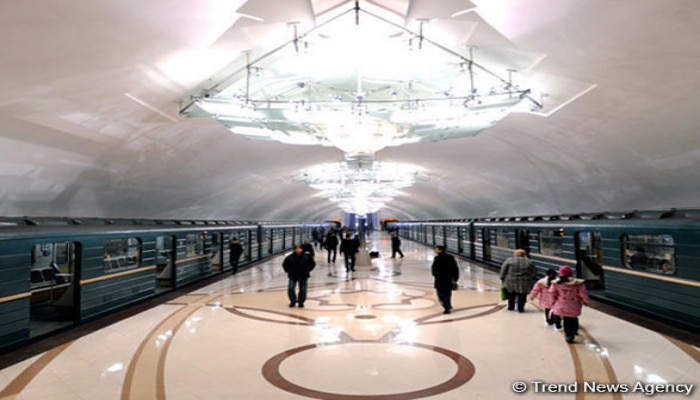Бакинский метрополитен о причине задержек в движении поездов