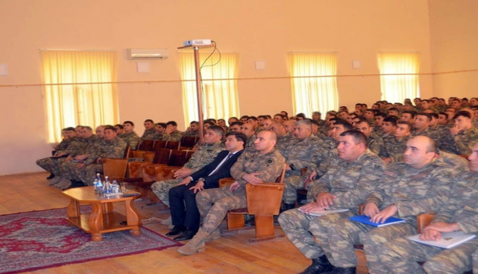 В воинской части проведен очередной семинар