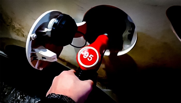 Главные ошибки водителей при выборе бензина