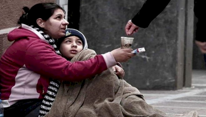 Deputatdan təklif: “Dilənçilərə dövlət hesabına yemək verilsin”