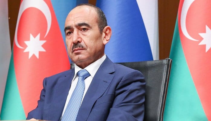 Prezidentin köməkçisi: Bayrağımız - Milli qürur mənbəyimiz