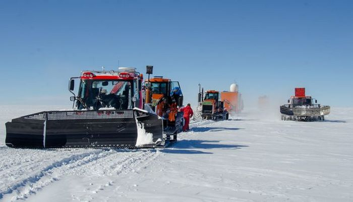 Alimlər Antarktikada niyə qədim buz qatını deşmək istəyir?