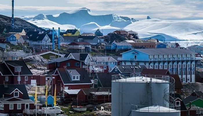 Trampın satın almaq istədiyi qəribə ada Qrenlandiya