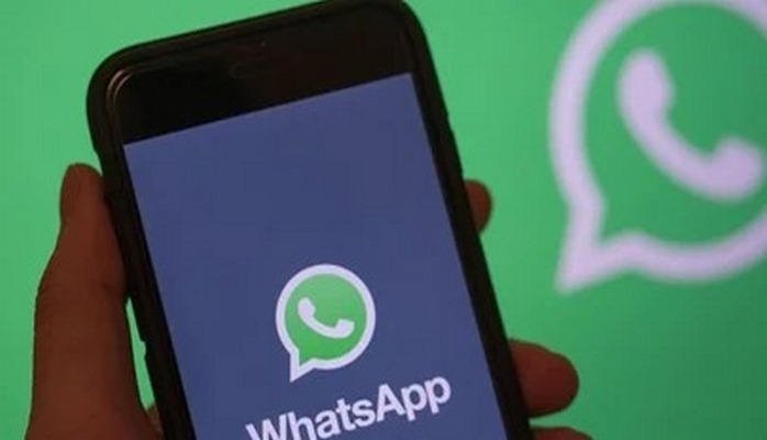 WhatsApp запретил пользователям пересылать одно сообщение более пяти раз