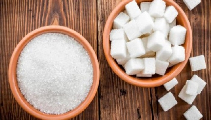 Обнаружена связь между чрезмерным потреблением сахара и вредными жировыми отложениями