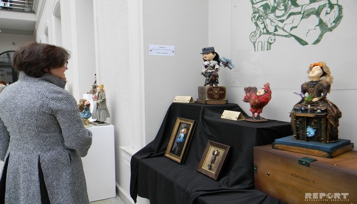 Azərbaycanın tanınmış kukla ustalarının əsərləri Tbilisidə beynəlxalq festivalda sərgilənir