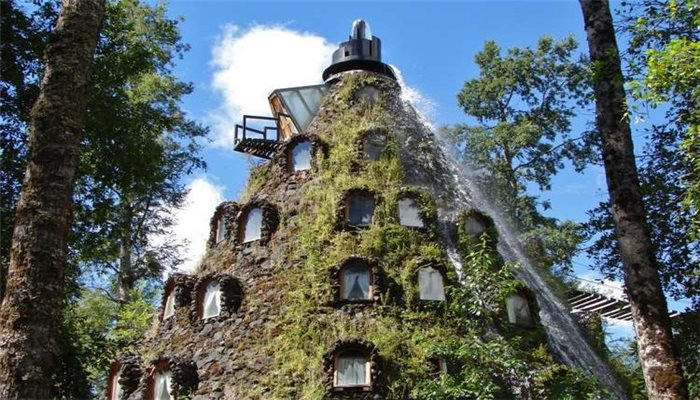 Dünyanın ən qəribə otelləri...