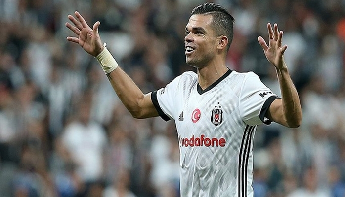 Beşiktaş'ta deprem! Pepe'nin sözleşmesi feshedildi
