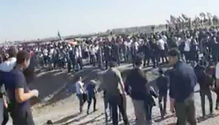 Minlərlə azərbaycanlı Tərtər istiqamətində təmas xəttinə yürüş etdi:"Qarabağ Azərbaycanındır!"