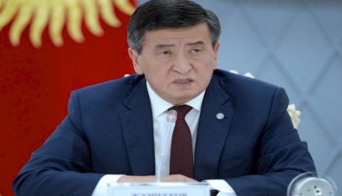 Президент Кыргызстана  отправился с официальным визитом в Азербайджан