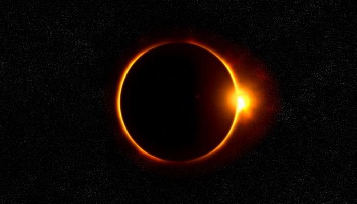 Ученые прогнозируют кольцевое солнечное затмение через год