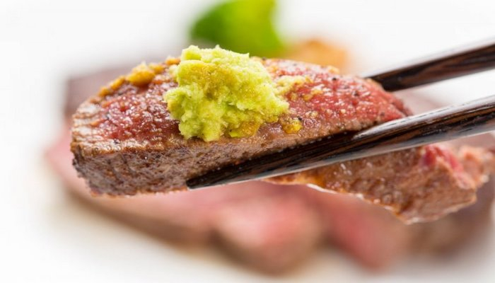 Bir qaşıq vasabi yedi, ürəyi parçalandı – Suşi yeyənlər diqqət!