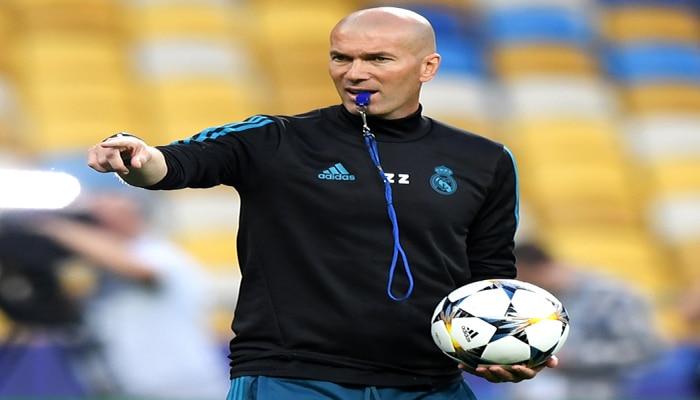 Zidan qadın komandasına “kral qolu” vurdu