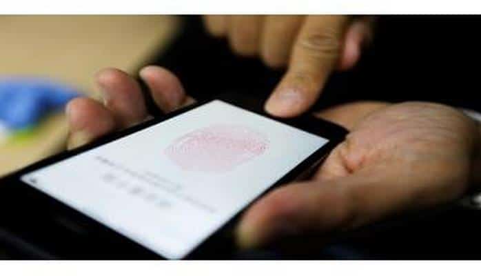 “iPhone” smartfonuna barmaq izi skaneri əlavə ediləcək