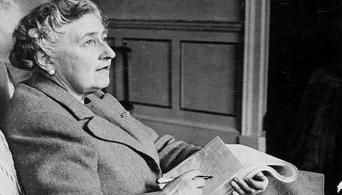 Ömrü boyu eyni dəhşətli yuxunu görən dahi - Bəhsə düşüb dünya səviyyəli yazıçıya çevrildi