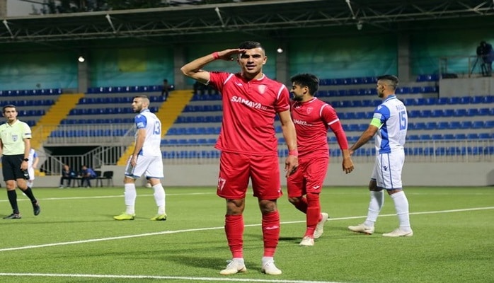 Azərbaycanlı futbolçuya Avropadan 2 təklif