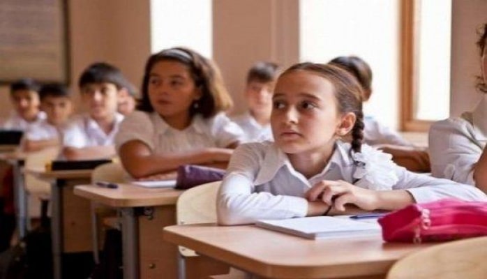 В Азербайджане вновь стартовал процесс электронной смены школы