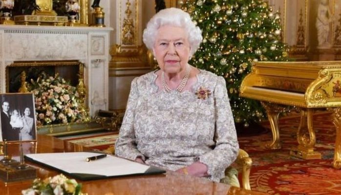 Britaniya kraliçası II Elizabeth-in Milad mesajı: "Yer üzündə sülh və xeyirxahlığa hər zaman olduğu kimi ehtiyac var"