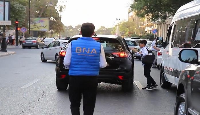 В Баку в ходе рейда оштрафованы водители за нарушение правил остановки, стоянки и парковки