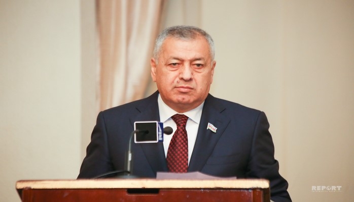 Вахид Ахмедов: Президент принял правильное решение в отношении Руфата Асланлы